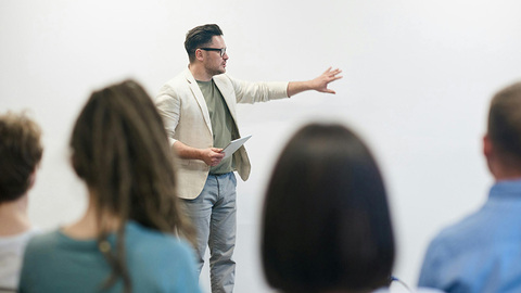 国务院国资委：将以更大力度支持央企在雄安留得下、稳得住、发展好