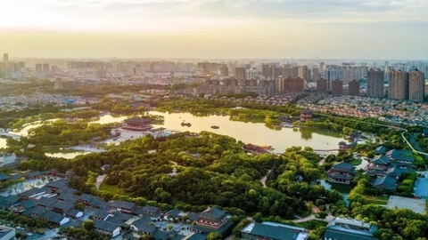 “汉服+非遗+演艺” 西安大唐芙蓉园彰显着文旅融合的魅力