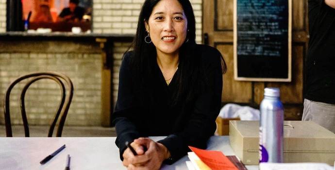 “爱死了”“烦死了”这种话，让中文有独特的韵味 | 专访